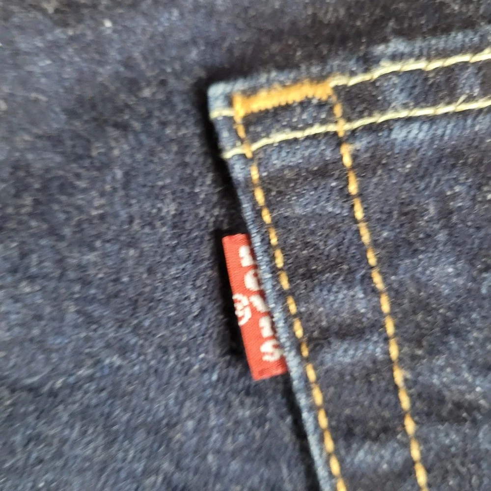 Levi's 550 Men's Jeans Size 36x30 Blue Relaxed Fit Look At Pics